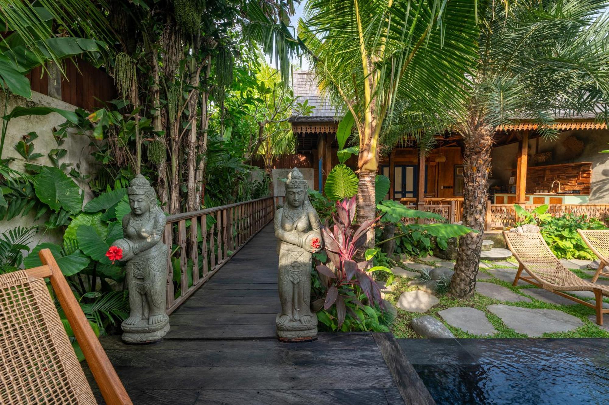 Kubu Kayu Villas Семиняк Екстериор снимка